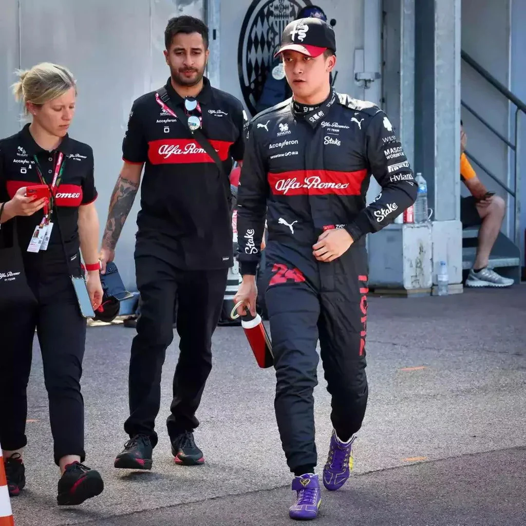 Zhou_Guanyu_2023_Alfa_Romeo_F1_Team_Race_Boots_-_Speedxcrafts-5180779_1024x1024.webp